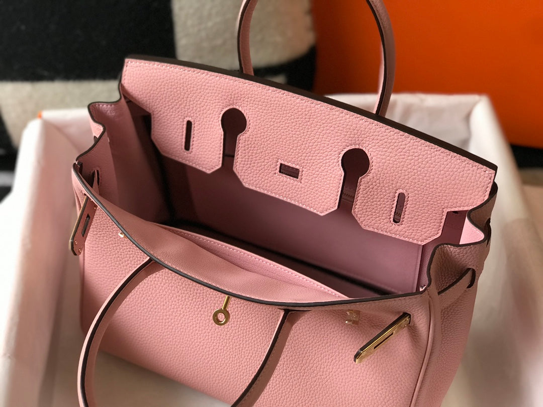 Sac HM Birkin 35 cm en cuir Togo rose et accessoires dorés