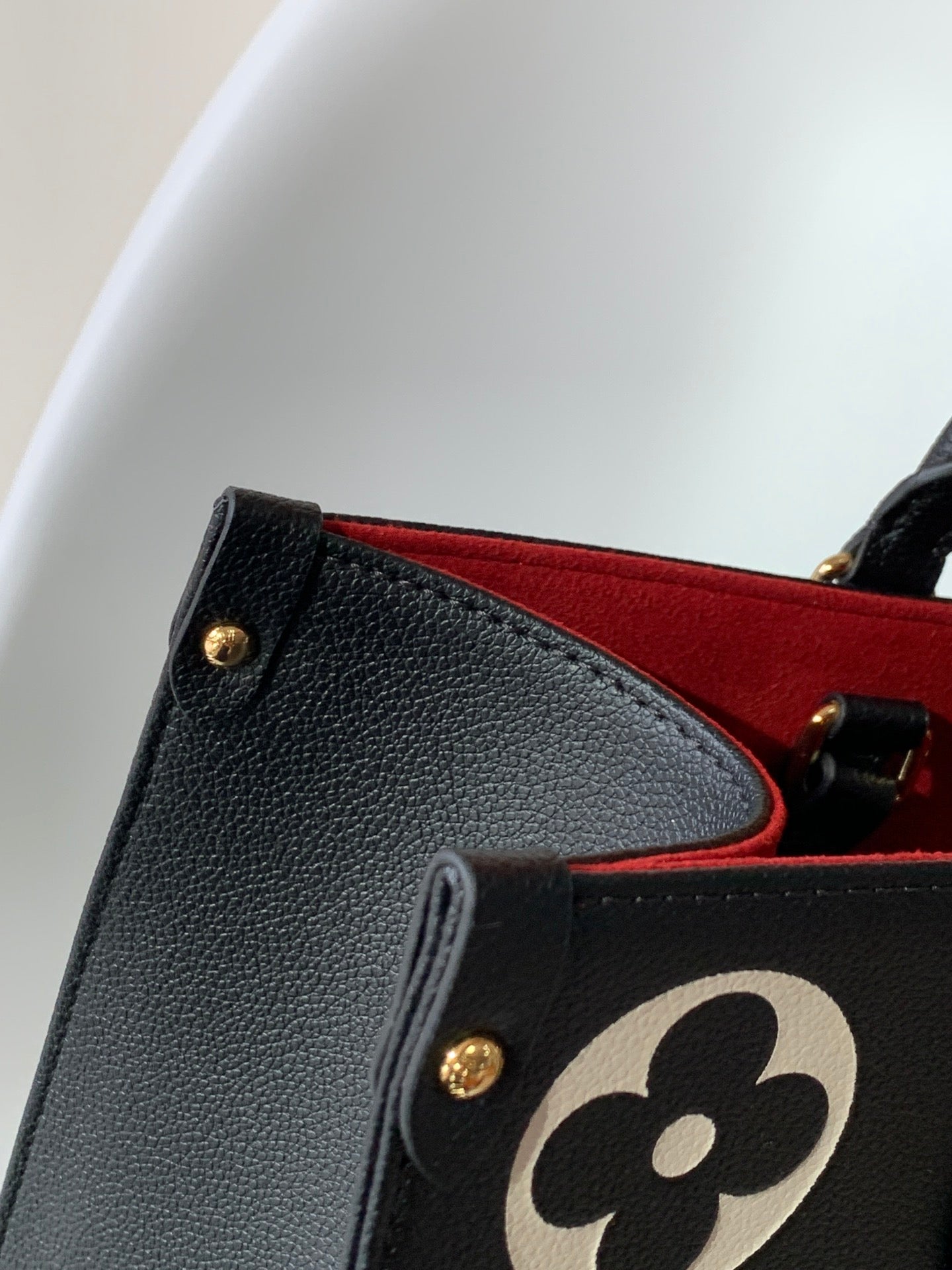 ONTHEGO MM 35CM NOIR BLANC