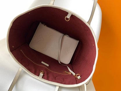 NEVERFULL MM 32 CUIR EMPREINTE MONOGRAMME BLANC 