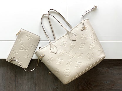 NEVERFULL MM 32 CUIR EMPREINTE MONOGRAMME BLANC 