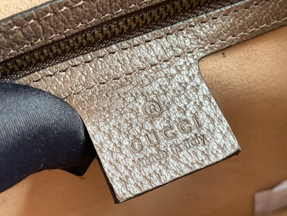 SAC À MAIN GG MINI 25 EN TOILE BEIGE ET CUIR DE VEAU MARRON