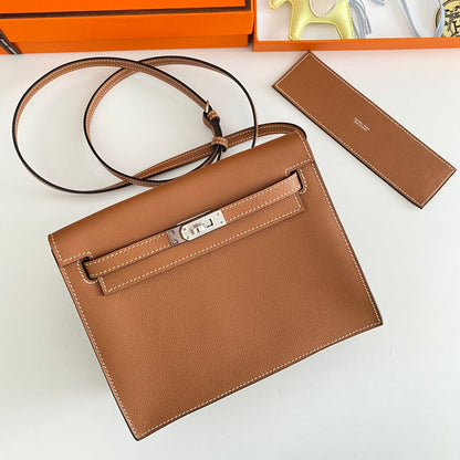 Kelly Danse II 22 cm Tan Evercolor Leather Show