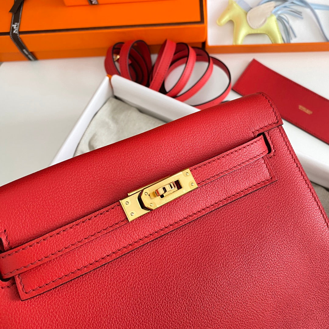 Kelly Danse II 22 cm en cuir rouge Evercolor Ghw