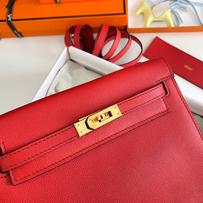 Kelly Danse II 22 cm en cuir rouge Evercolor Ghw