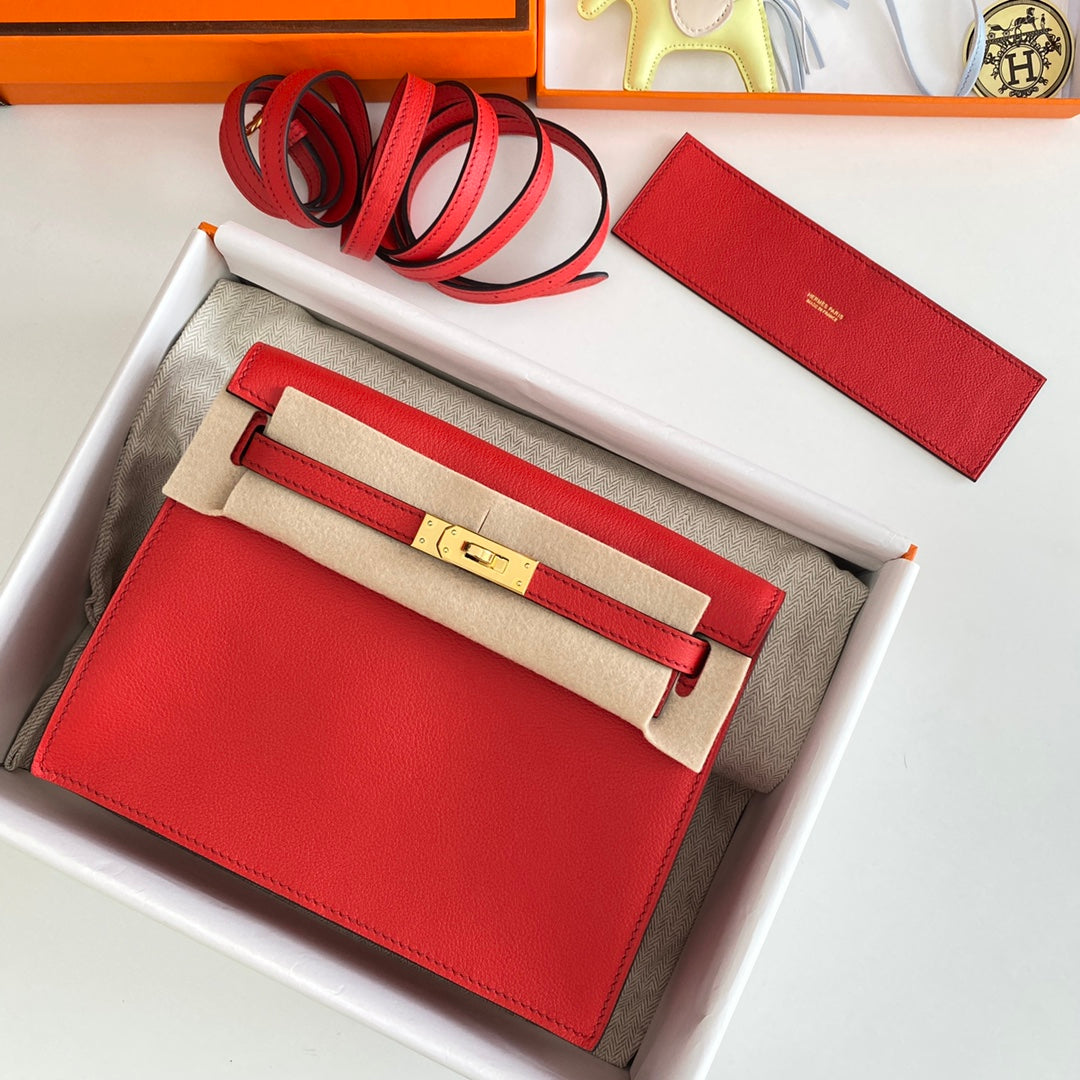 Kelly Danse II 22 cm en cuir rouge Evercolor Ghw