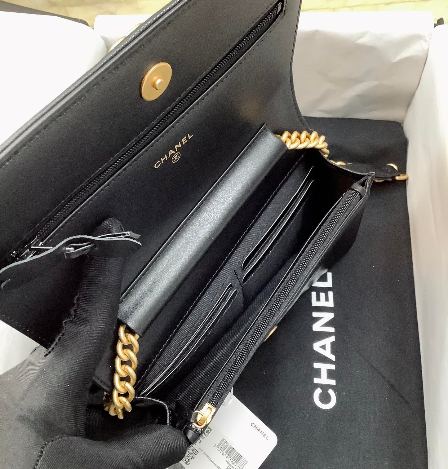 cc leboy woc 19cm noir matelassé caviar matériel doré
