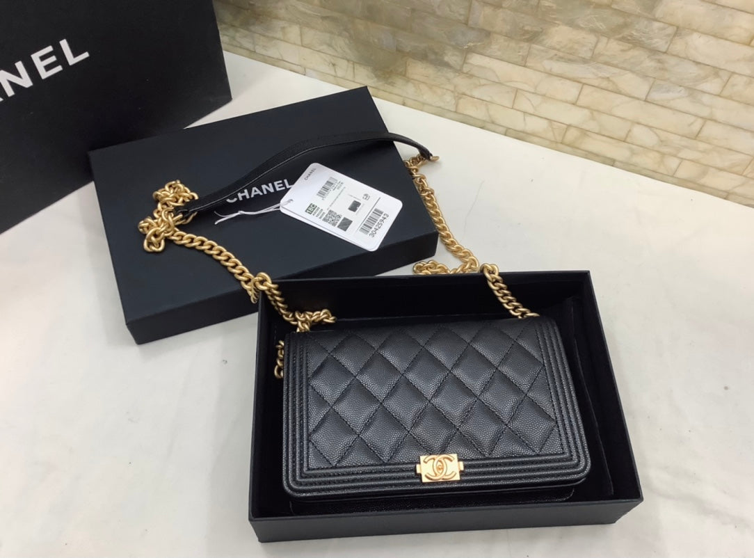 cc leboy woc 19cm noir matelassé caviar matériel doré