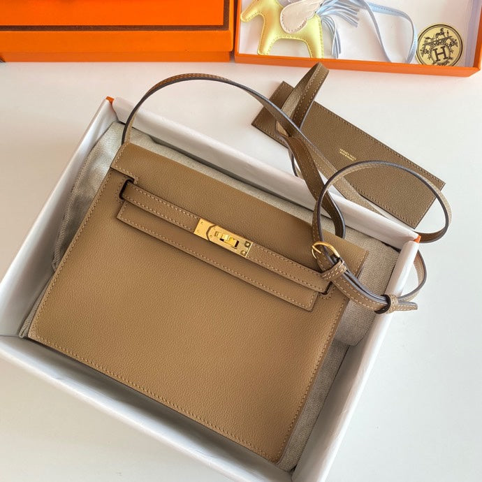 Kelly Danse II 22 cm Cuir Evercolor Marron Ghw