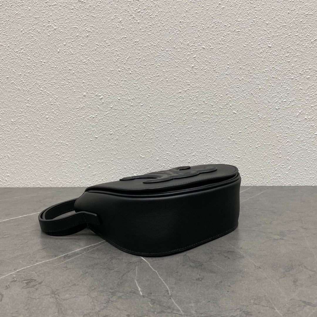 FOLCO CUIR TRIOMPHE 18 EN CUIR DE VEAU NOIR