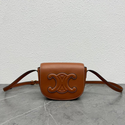 FOLCO CUIR TRIOMPHE 18 EN CUIR DE VEAU ROUGE MARRON