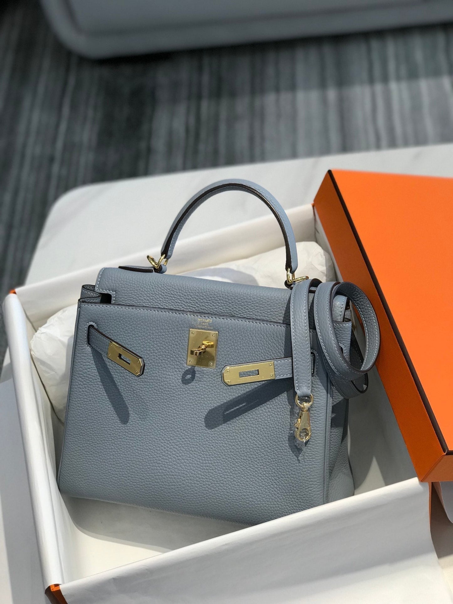 HM ケリー 32cm バッグ 強化グレー トーゴ ゴールド金具