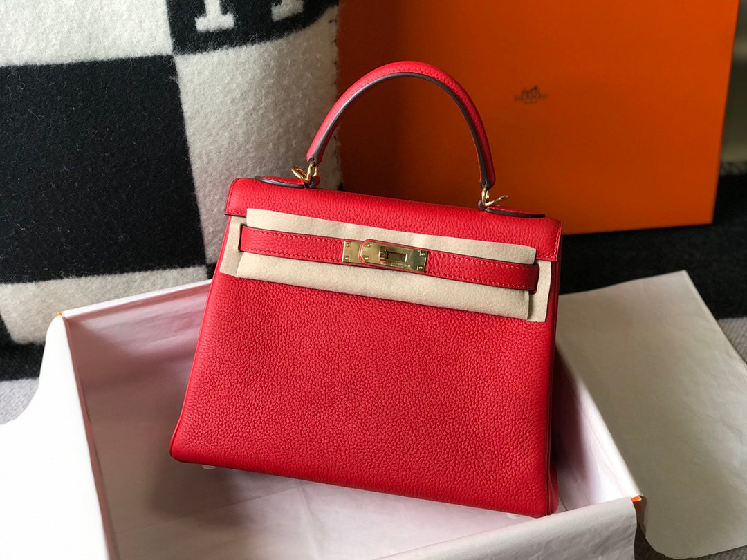 HM ケリー 25cm レッド トーゴ ゴールド金具
