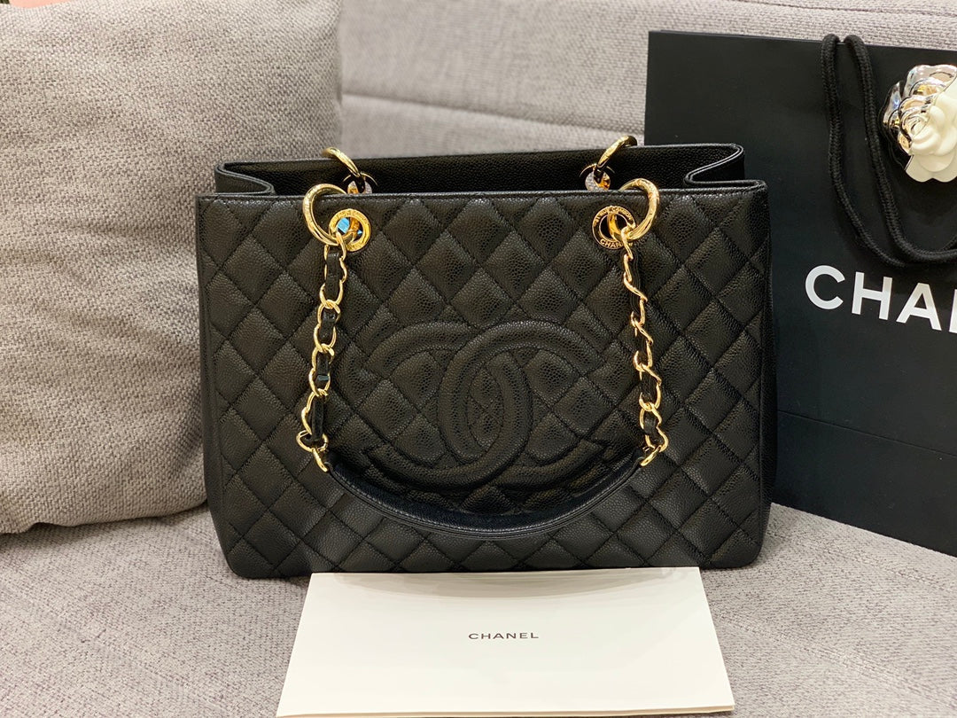 CC グランド ショッピングトートバッグ 34cm ブラック キャビア ゴールド金具