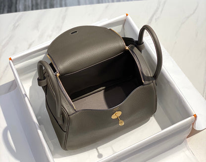 SAC HM LINDY 26 CUIR TAURILLON CLEMENCE OLIVE