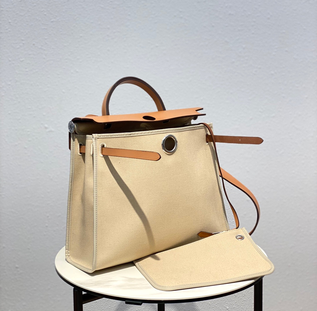 Herbag 31 トワル ライトベージュ キャンバス ゴールド 牛革