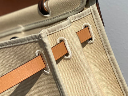 Herbag 31 トワル ライトベージュ キャンバス ゴールド 牛革