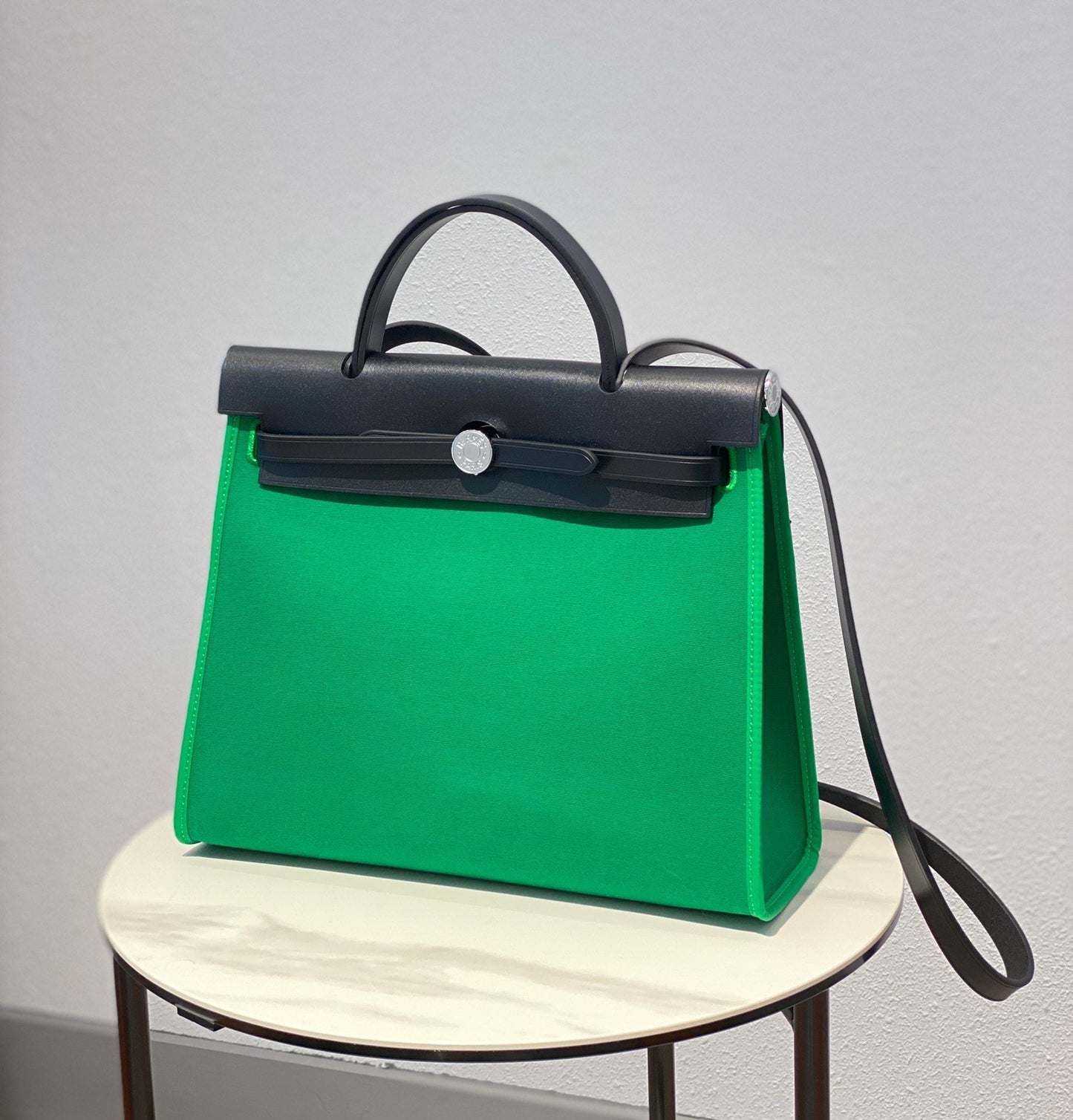 Herbag 31 Toile Verte Toile Cuir de Vachette Noir
