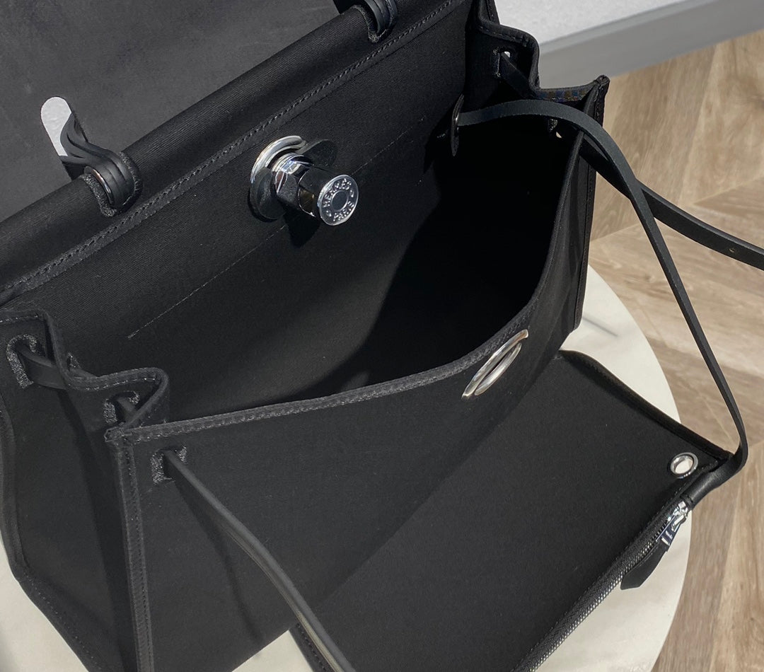エルバッグ 31 トワル ブラック キャンバス ブラック カウハイドレザー