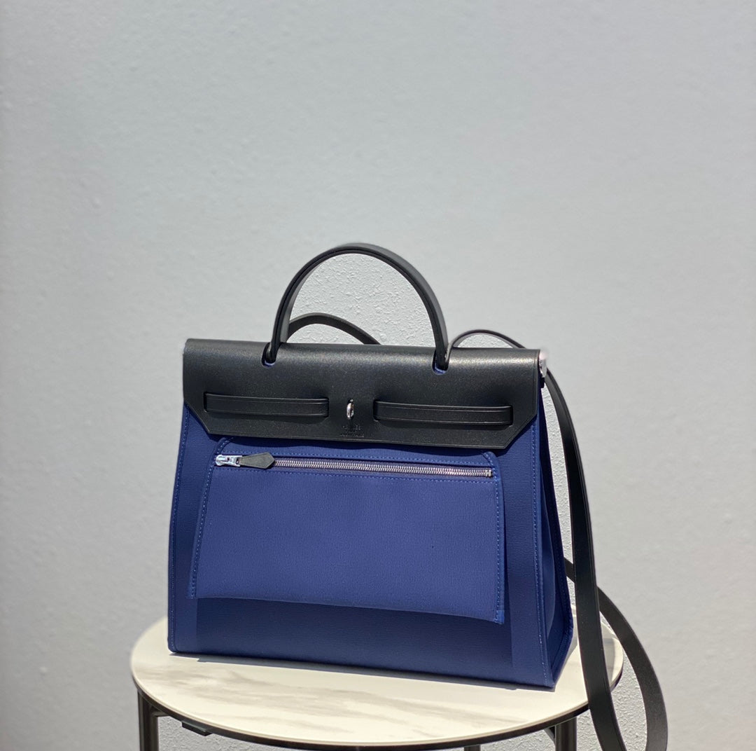 エルバッグ 31 トワルブルー キャンバス ブラック 牛革