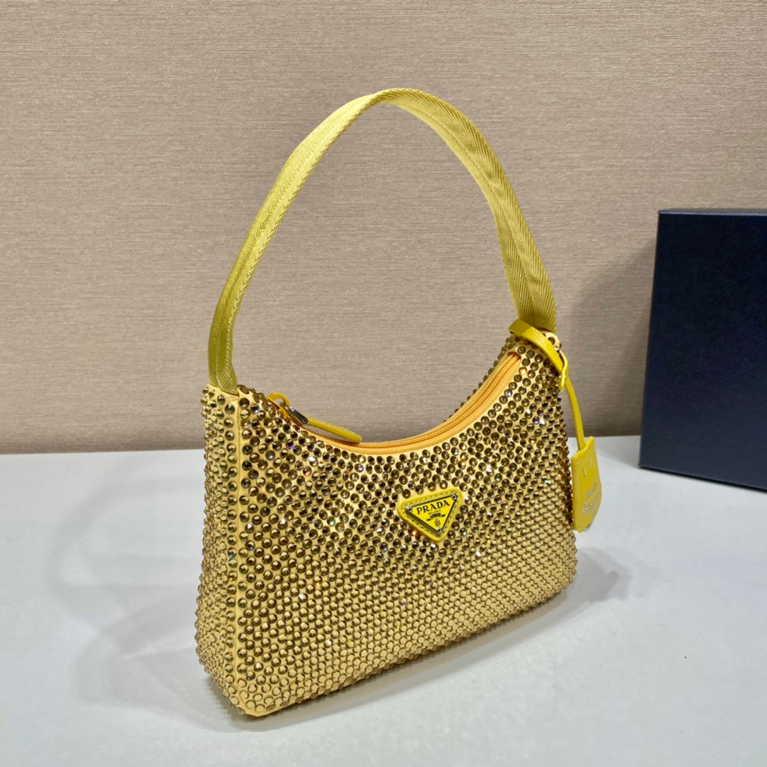 SAC HOBO SCINTILLANT 23 EN NYLON JAUNE ENTIÈREMENT ORNÉ DE CRISTAUX