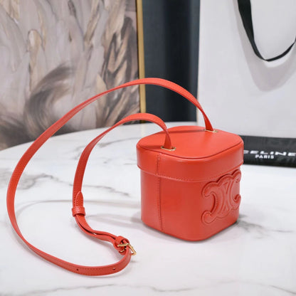 SAC BANDOULIÈRE SQUARE BOX 11 CUIR DE VEAU ORANGE FEU