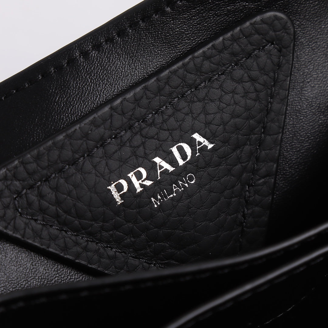 Sac cabas PRA 18 DYNAMIQUE LOGO EN CUIR DE VEAU NOIR