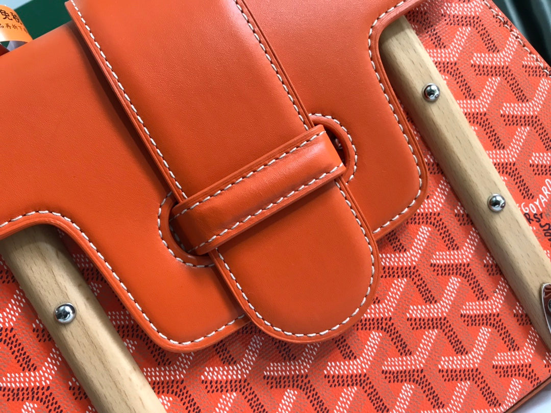 サイゴン PM バッグ 28 レッドオレンジ ゴヤルディン キャンバス＆カーフスキン