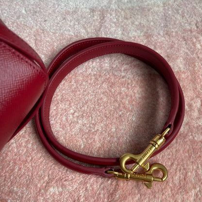 フィッシュバッグ 24 チェリーレッド 牛革