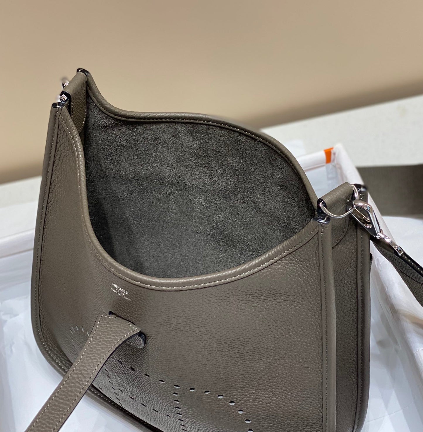 Evelyne 29cm Brun Foncé Togo Shw