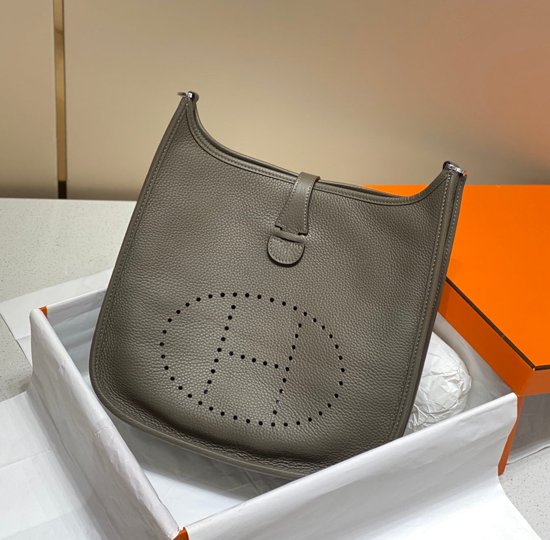 Evelyne 29cm Brun Foncé Togo Shw