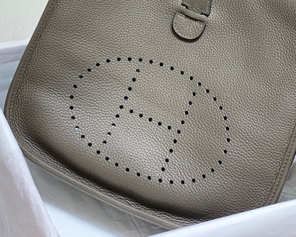 Evelyne 29cm Brun Foncé Togo Shw