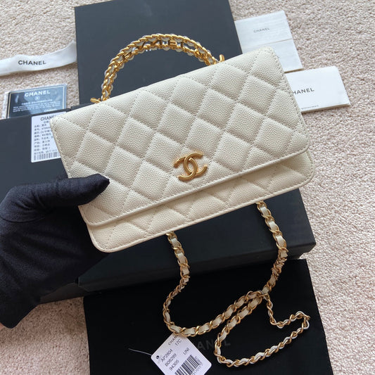 Sac à main CC Woc 20 cm avec poignée supérieure en cuir de veau grainé blanc et accessoires dorés