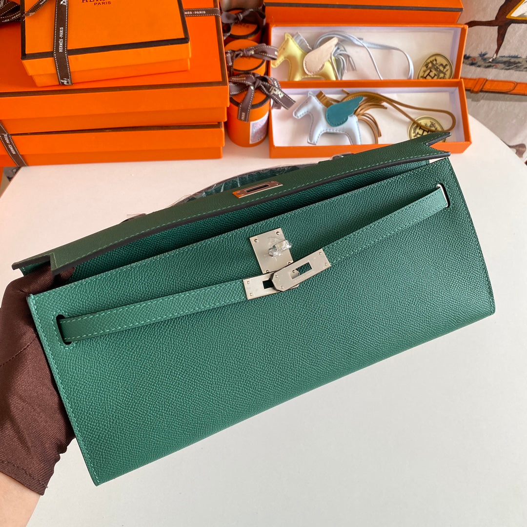 HM Kelly Cut 31 Kaitoke Green Cuir Epsom Quincaillerie argentée 229041
