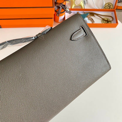 HM ケリーカット 31 フォッシルグレー エプソムレザー ゴールド金具 229052