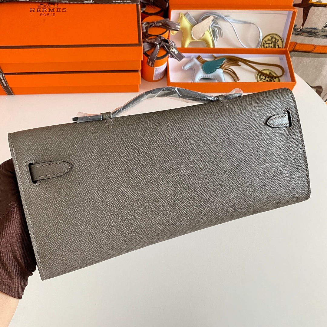 HM ケリーカット 31 フォッシルグレー エプソムレザー ゴールド金具 229052