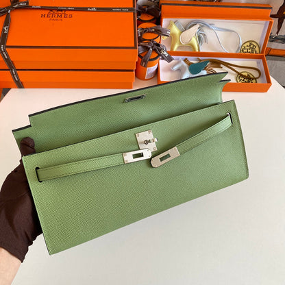 HM ケリーカット 31 オリーブグリーン エプソムレザー シルバー金具 229044