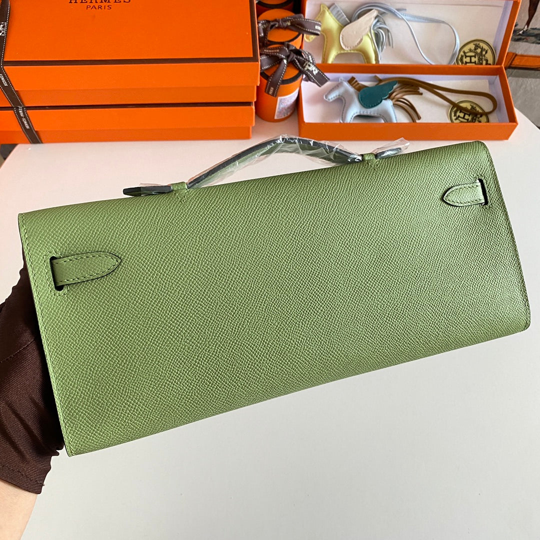 HM ケリーカット 31 オリーブグリーン エプソムレザー シルバー金具 229044