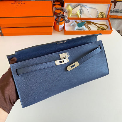 HM Kelly Cut 31 Cuir Epsom bleu nuit Ferrures argentées 229048
