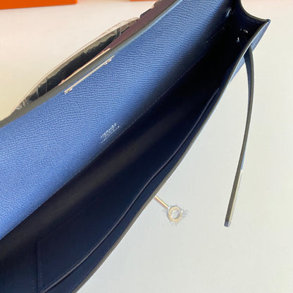 HM Kelly Cut 31 Cuir Epsom bleu nuit Ferrures argentées 229048