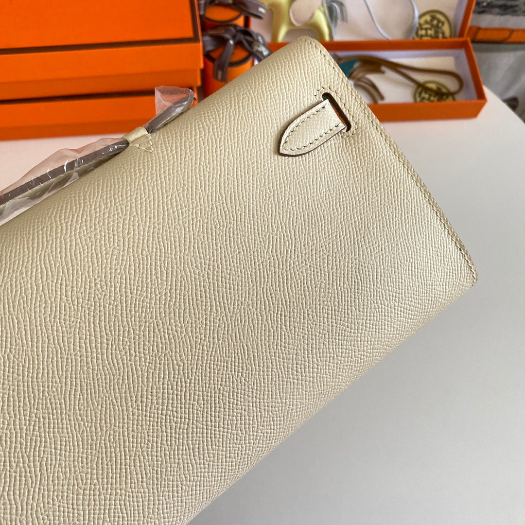 HM Kelly Cut 31 Cuir Epsom Ivoire Quincaillerie dorée 229047
