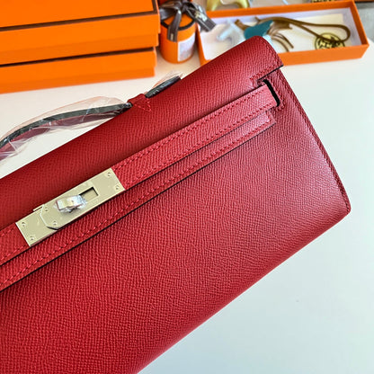 HM ケリーカット 31 レッドエプソムレザー シルバー金具 229050