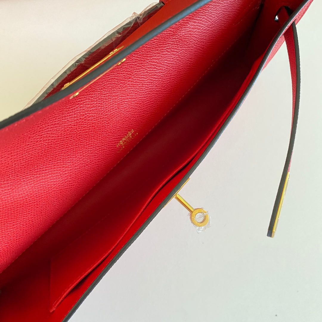 HM Kelly Cut 31 Cuir Epsom rouge Quincaillerie dorée 229051