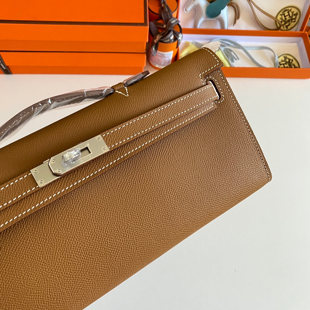 HM Kelly Cut 31 Cuir Epsom Beurre de Cacahuète Ferrures Argentées 229056