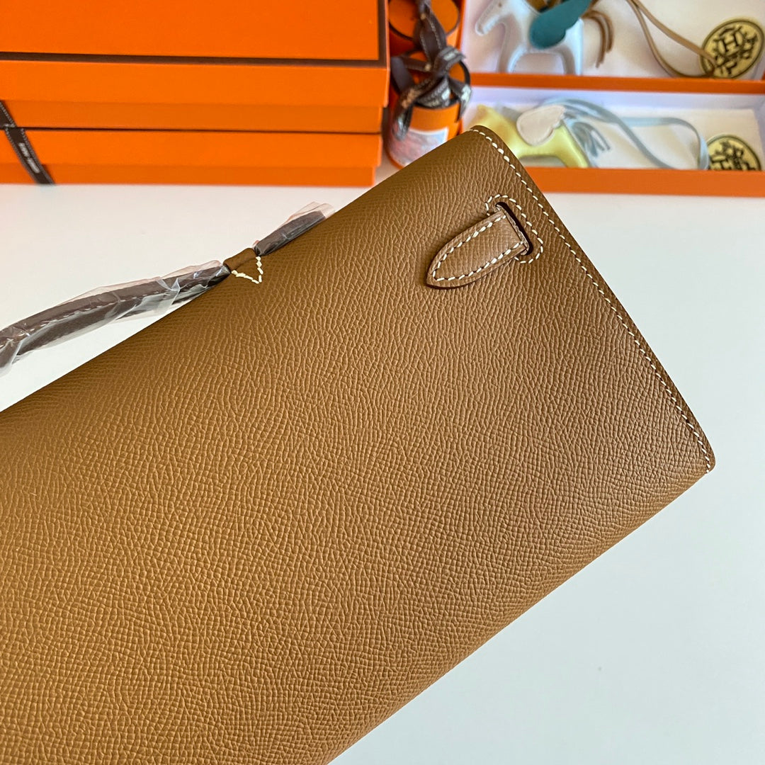 HM Kelly Cut 31 Cuir Epsom Beurre de Cacahuète Ferrures Argentées 229056