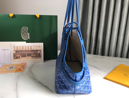SAC CHIEN GRIS 33 EN TOILE GOYARDINE BLEU SAPHIR ET GARNITURES EN CUIR DE VEAU BRUN