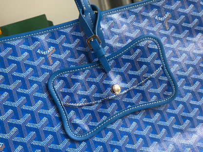 SAC CHIEN GRIS 33 EN TOILE GOYARDINE BLEU SAPHIR ET GARNITURES EN CUIR DE VEAU BRUN