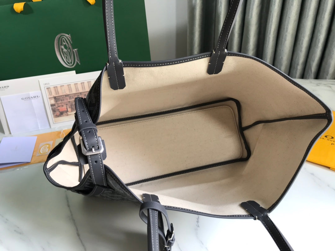 SAC CHIEN GRIS 33 EN TOILE GOYARDINE GRIS NOIR ET GARNITURES EN CUIR DE VEAU