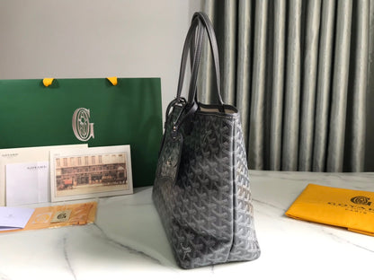 SAC CHIEN GRIS 33 EN TOILE GOYARDINE GRIS NOIR ET GARNITURES EN CUIR DE VEAU