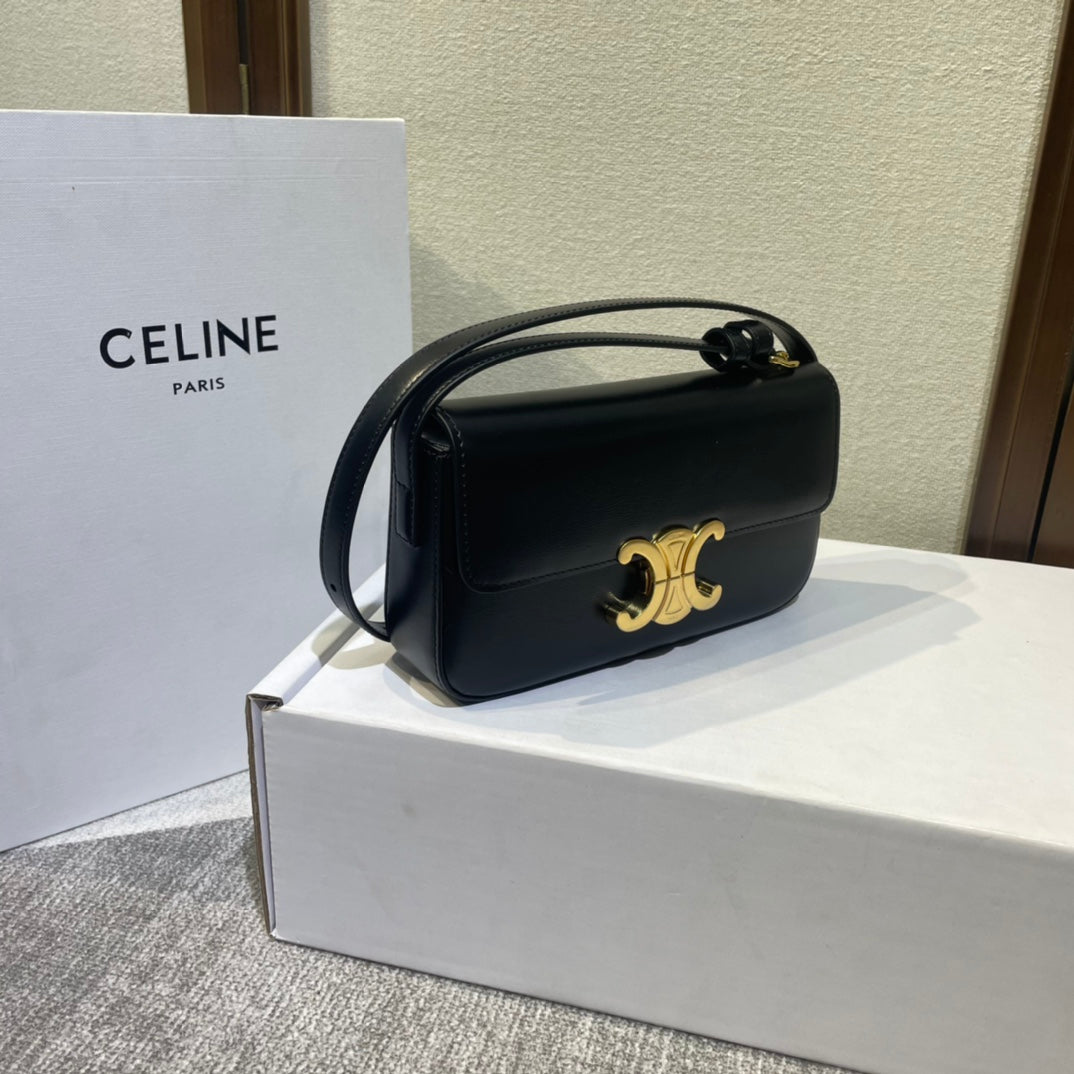 クラシック トリオンフ 20 ブラック カーフスキン レザーストラップ ゴールド金具