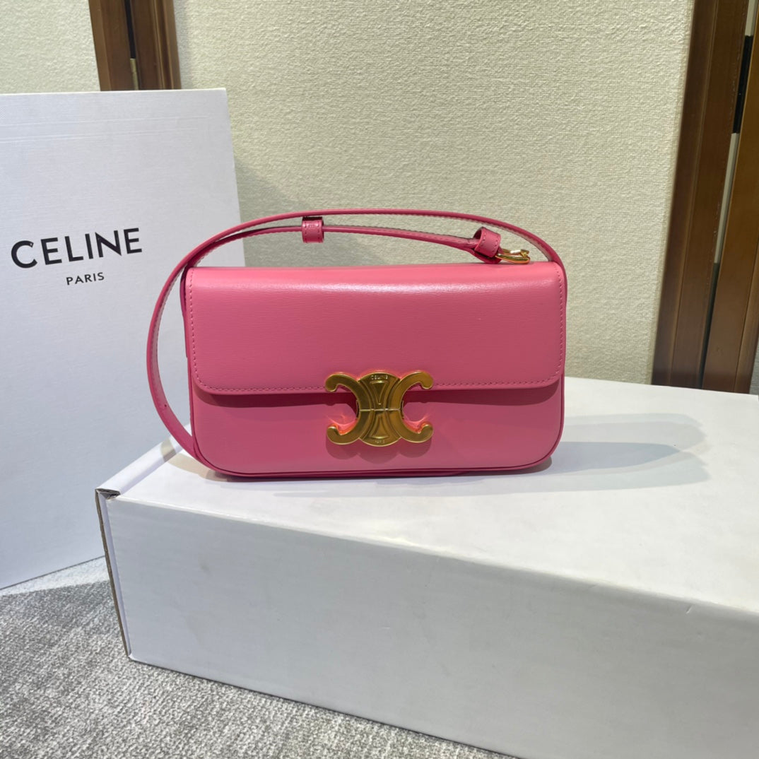 クラシック トリオンフ 20 ダークピンク カーフスキンレザーストラップ ゴールドハードウェア